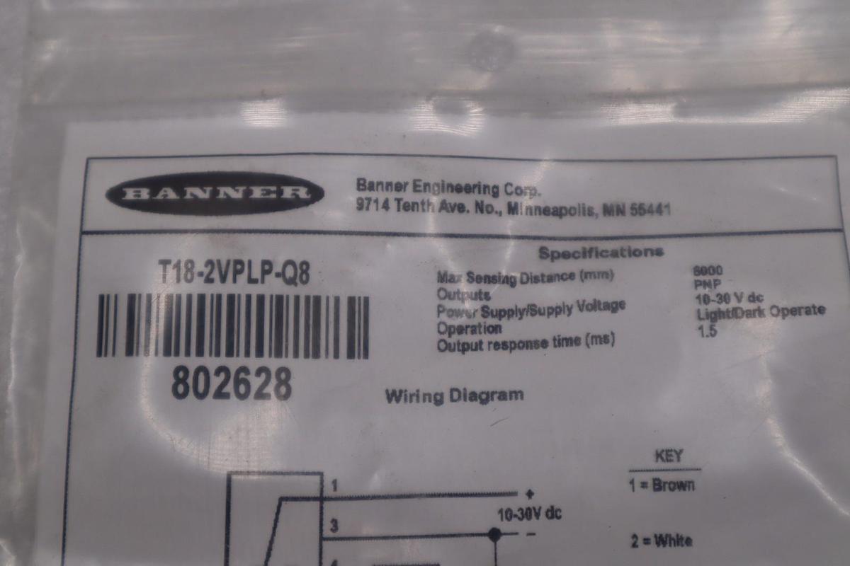 NEW BANNER ENGINEERING T18-2VPLP-Q8 SENSOR STOCK H1510A