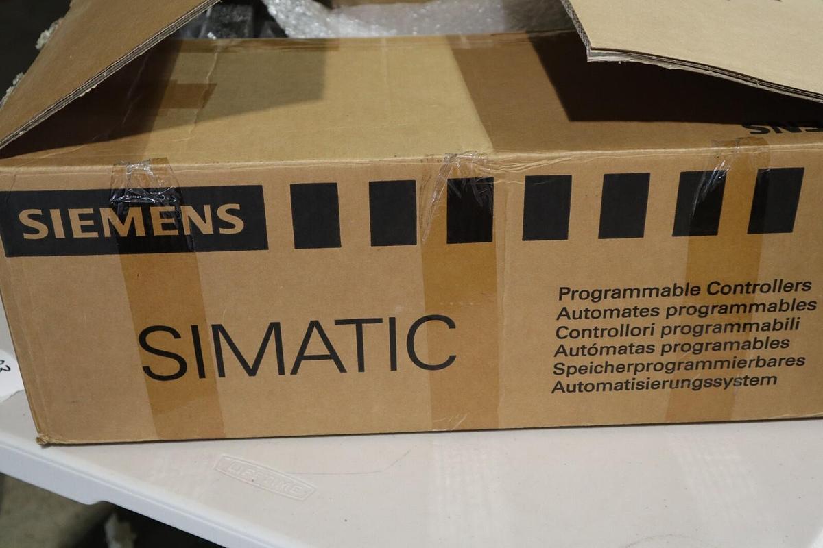 Siemens 6AV7884-5AG24-3BA0 COMPUTER HMI IPC NEW 2015 STOCK 2183