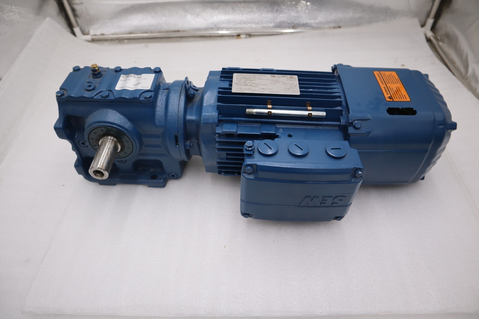 NEW Sew Eurodrive S47 DRN80M4/BE1HR Helical Worm Gearmotor STOCK HS-2