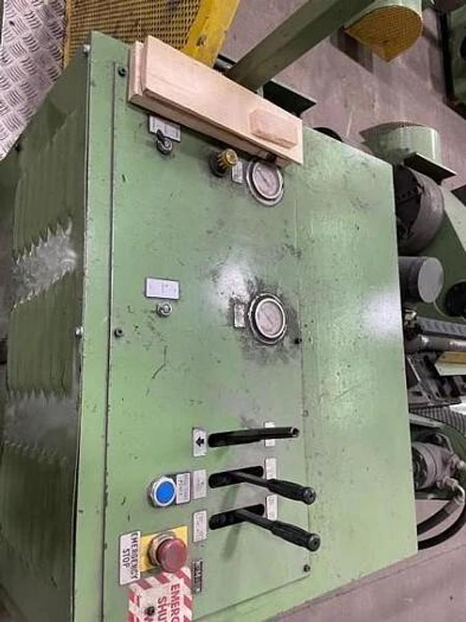 Used 100” WIDE PASABAN SHAFTLESS FLOOR PICK UNWIND STAND 60" DIAMATER (2 AVAILABLE)