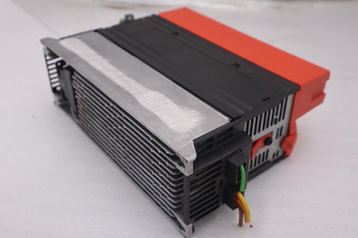 Used SEW EURODRIVE MDX61B0040-5A3-4-0T Drive STOCK H-774C