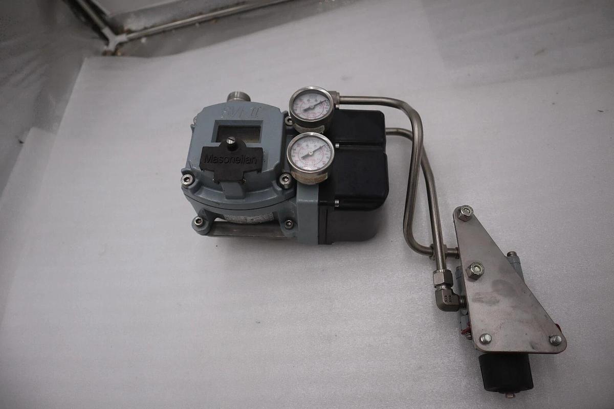 Used MASONEILAN DRESSER SV12-21123111 VALVE STOCK 5647-A