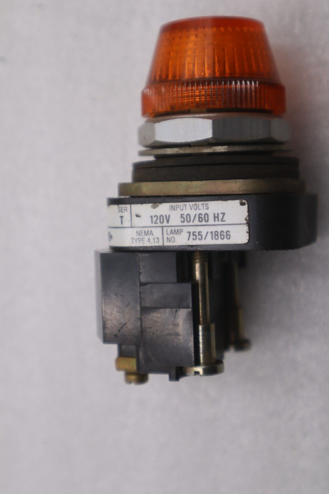 Used ALLEN BRADLEY 800T-P16 LIGHT STOCK #K-3695