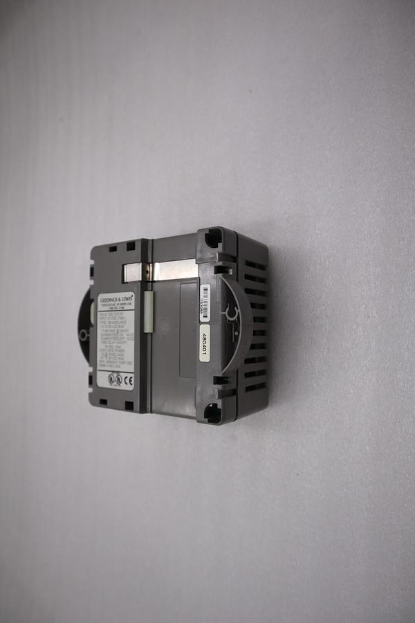 Used Giddings & Lewis M.1300.7372 R1 Input Module 24VDC SINK/SOURCE STOCK 5154A