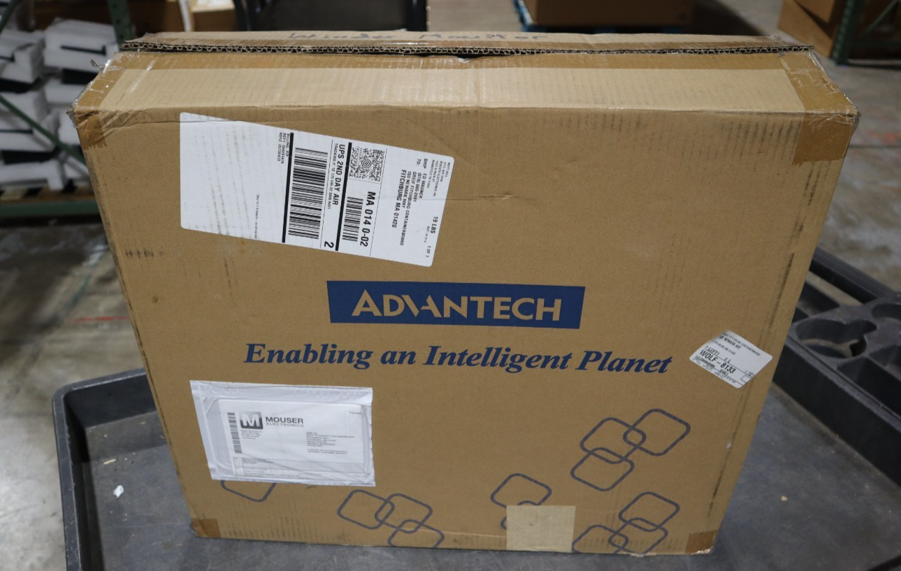 Advantech FPM-5171G 17in LCD DISPLAY 100-240 VAC Industrial Monitor - STK GF184