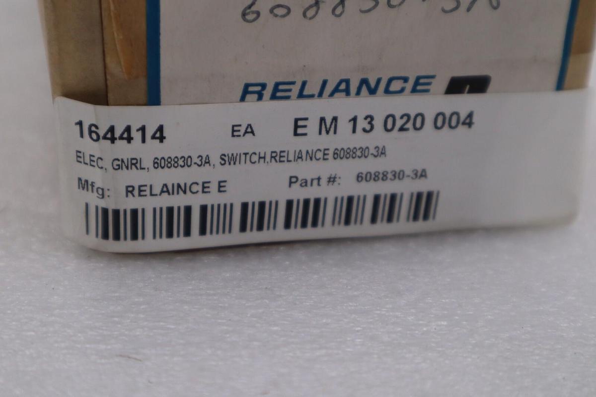 Used RELIANCE ELECTRIC 608830-3A TYPE 716 SIZE-1600A AUXILIARY CONTACT BLOCK G446A