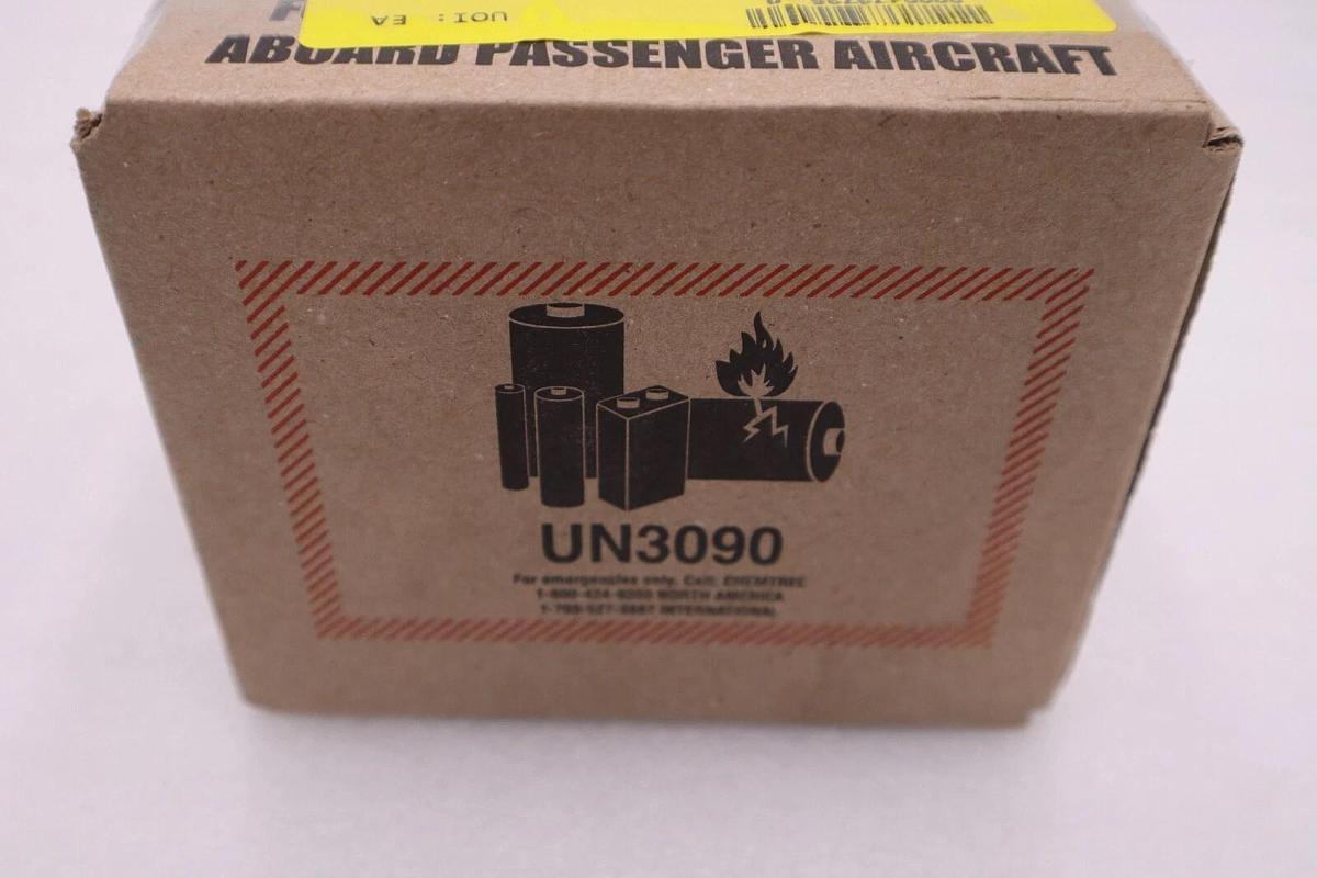Used Streamlight 3V CR123A Lithium Batteries (2 Pack) 85175 (BOX OF 12) STOCK G518A