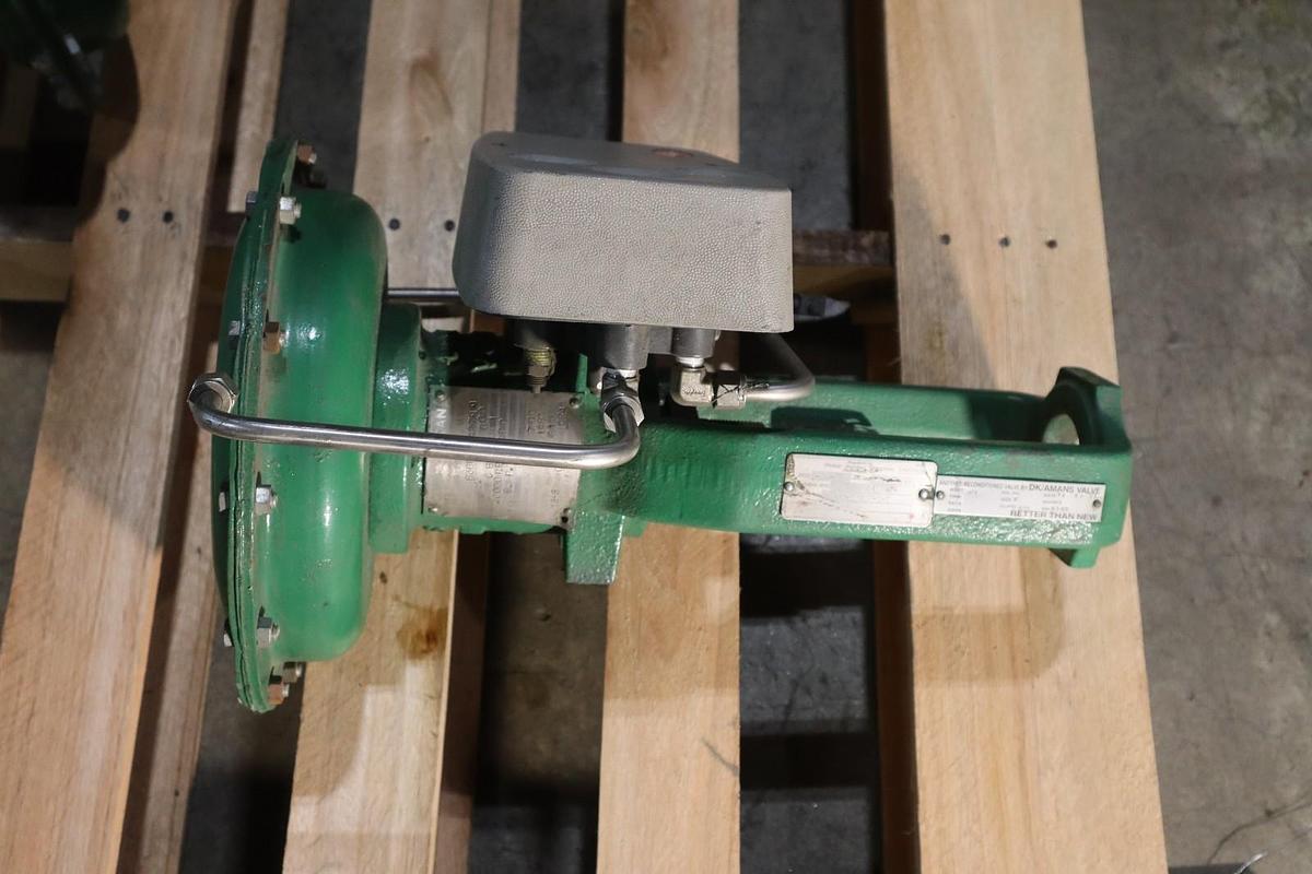 Used Fisher Control Valve Size 2 With Class 600 Pneumatic Actuator