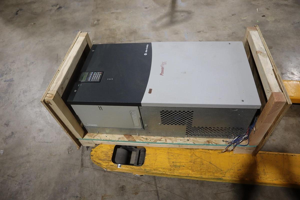 Used 125 HP ALLEN BADLEY 20be125a3annanc0nnad POWERFLEX 700 DRIVE STOCK S-604