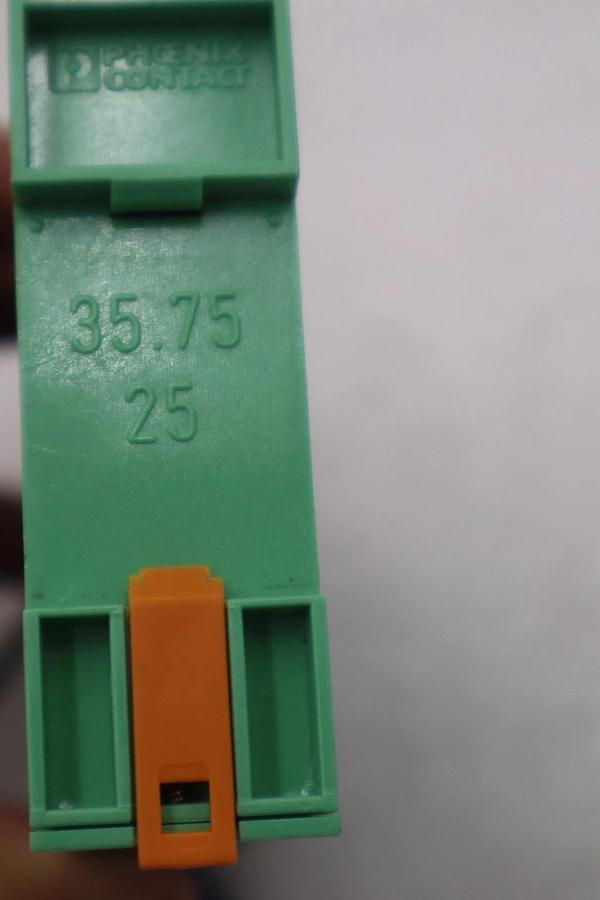 Used LOT OF 3 - Phoenix Contact 35.75 25 Terminal Block STOCK L-271-C