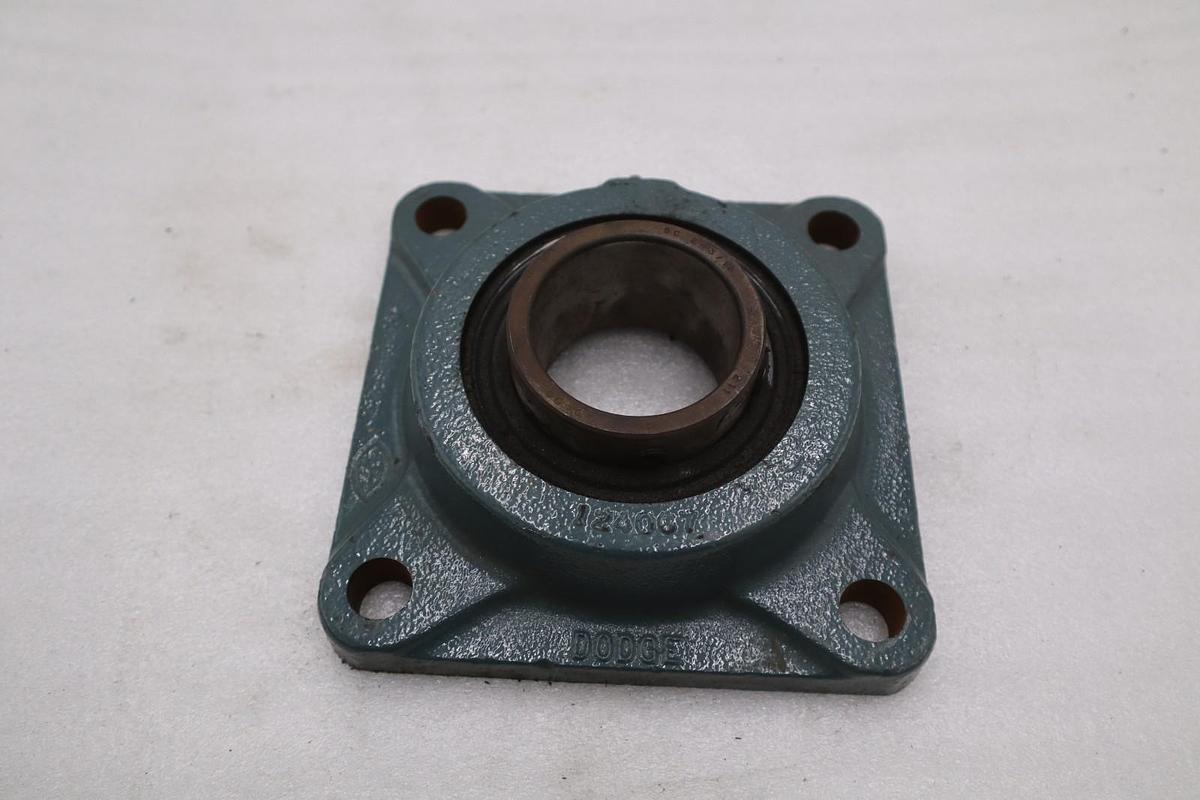 Dodge 124067/ SCM 1-15/16 Mount Bearing - STOCK CC85