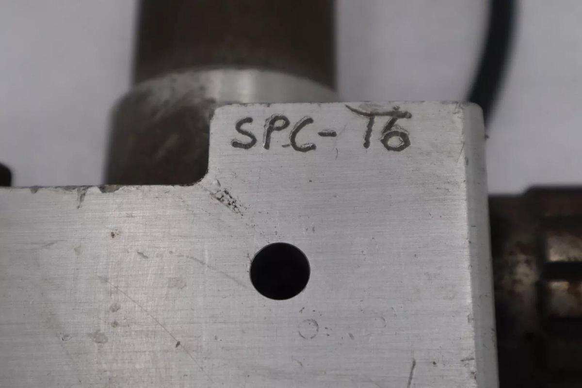 Used Tidland 131921 CLASS III Slitter Knife Holder STOCK S-153-A