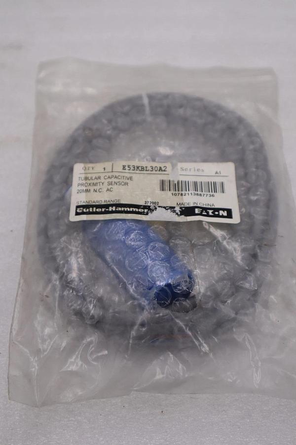 NEW EATON E53KBL30A2 SER A1 Tubular Capacitive Proximity Sensor 20mm STOCK H1670