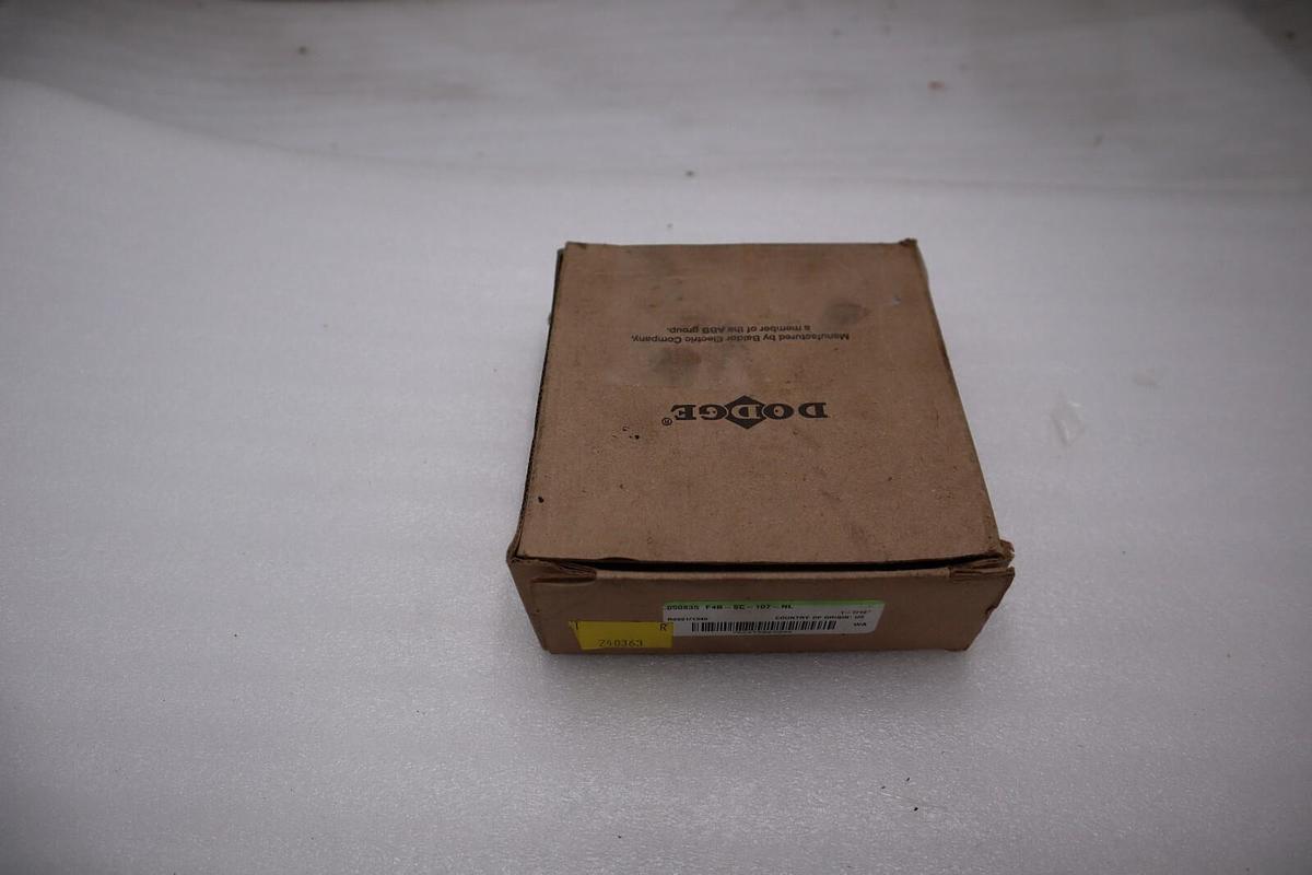 NEW DODGE 050835 F4B-SC-107-NL FLANGE MOUNT BALL BEARING STOCK H483A