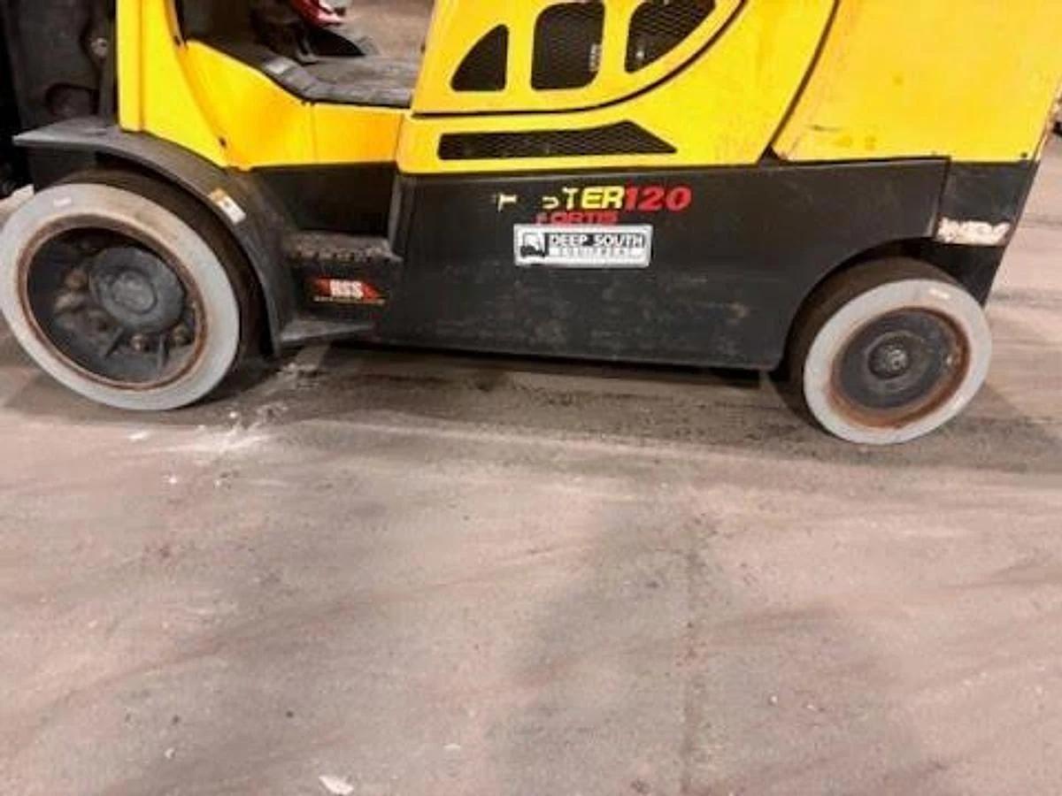 Used 12,000 HYSTER MODEL S120FTPRS LH92"/RH185" WITH 72" CASCADE PAPER ROLL CLAMP