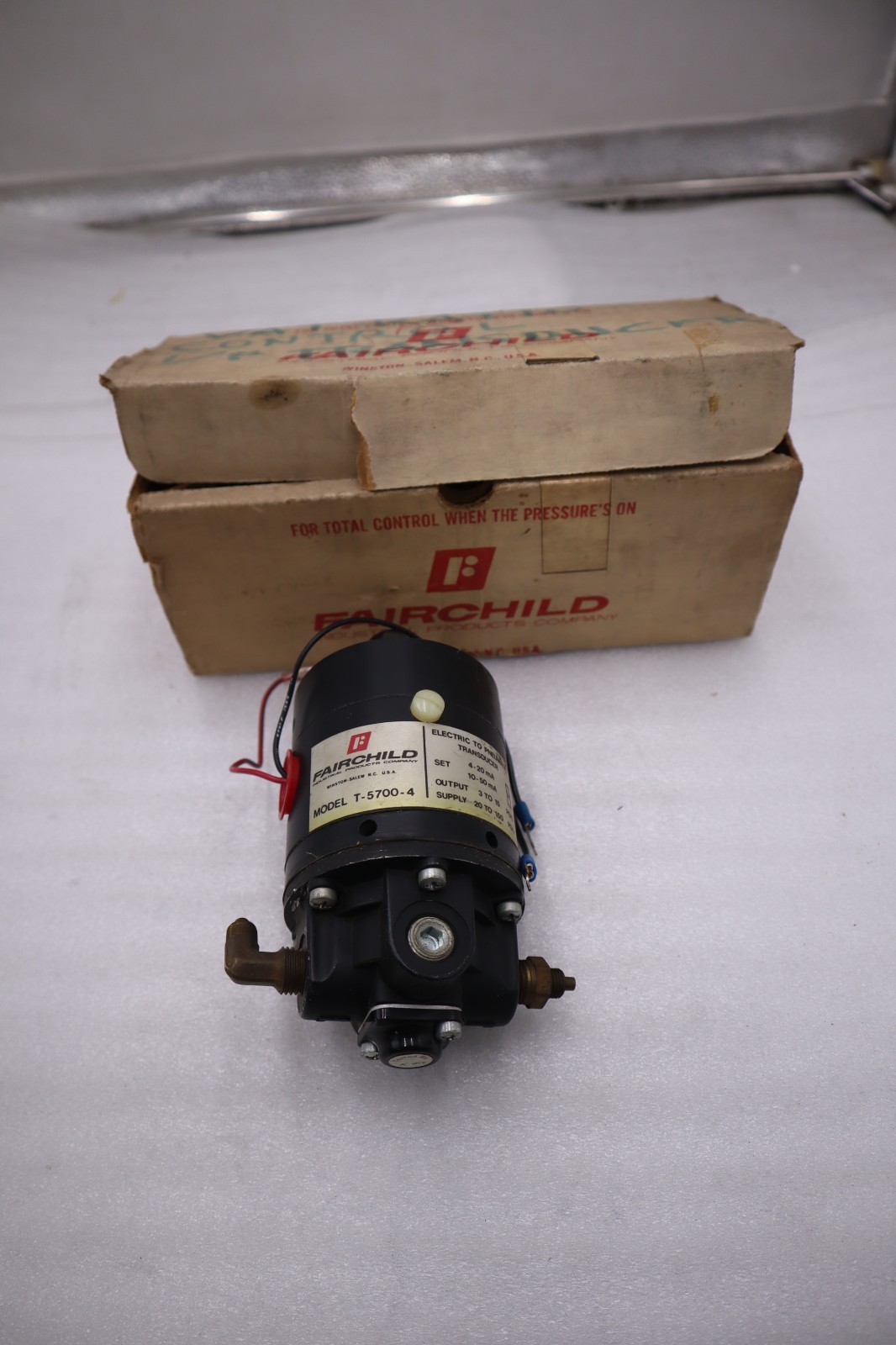 Used FAIRCHILD T-5700-4 ELECTRIC to PNEUMATIC TRANSDUCER *FREE SHIPPING* #2989CC