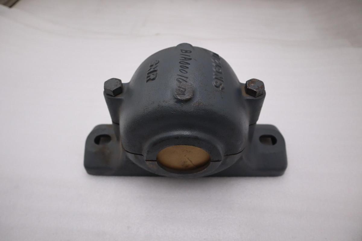 Used SN SERIES PLIT PLUMMER BLOCK BEARING HOUSING STOCK #3277A