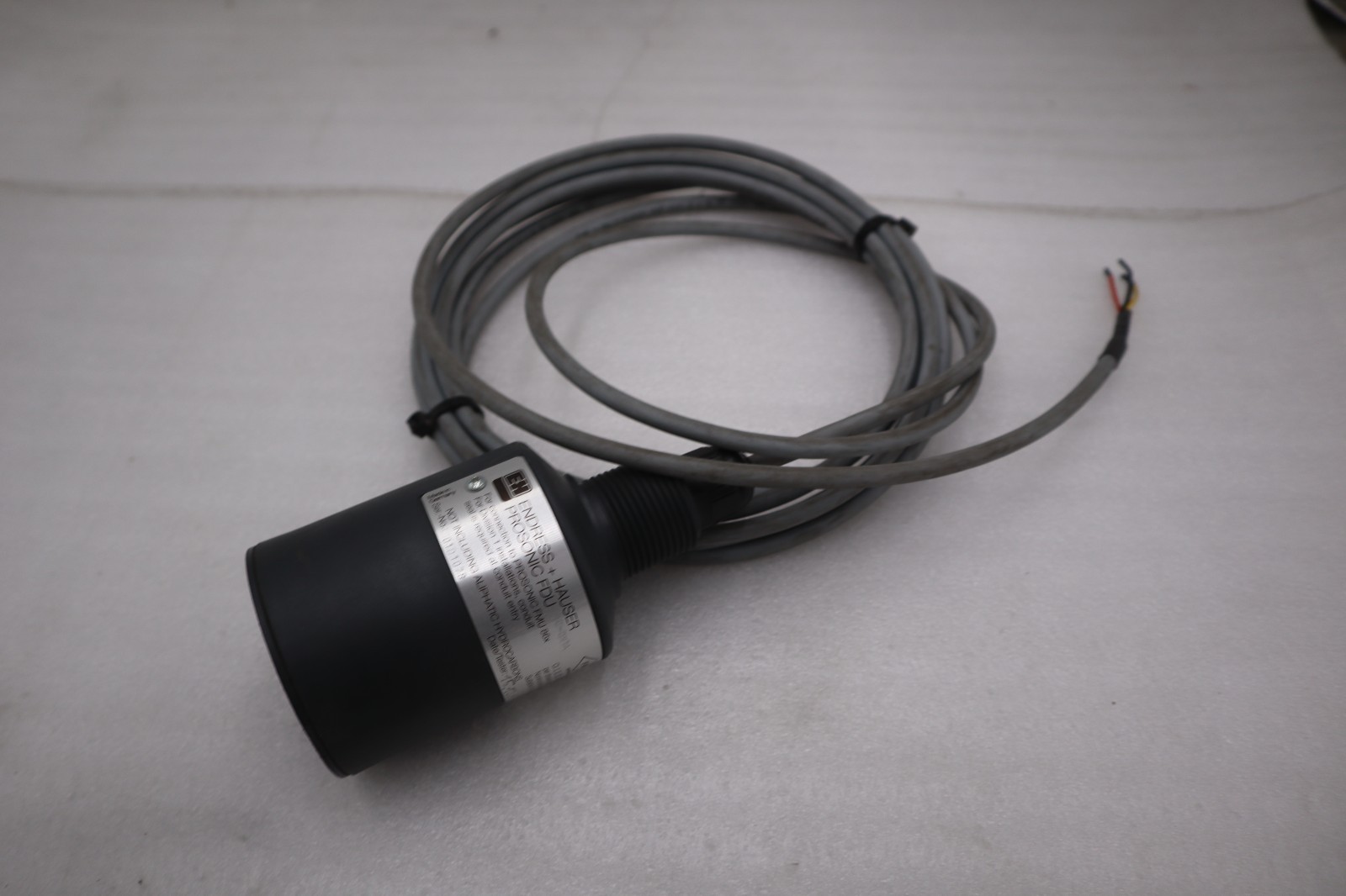 Used NEW ENDRESS + HAUSER FDU 80-0N1A SENSOR PROSONIC FDU STOCK GF-466