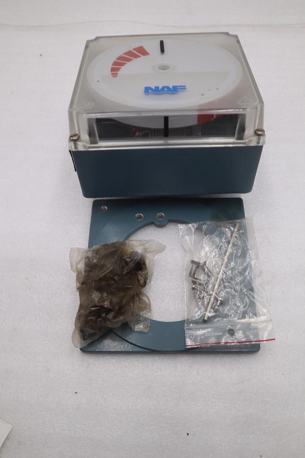 Used NAF 370210-90P Positioner Valve NEW IN BOX STOCK GF-746