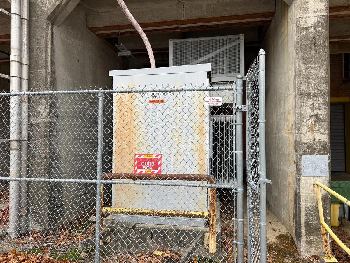 Used Cutler Hammer Substation Transformer 3750 Kva Primary 13600 Sec 4160Y/2400 Volt