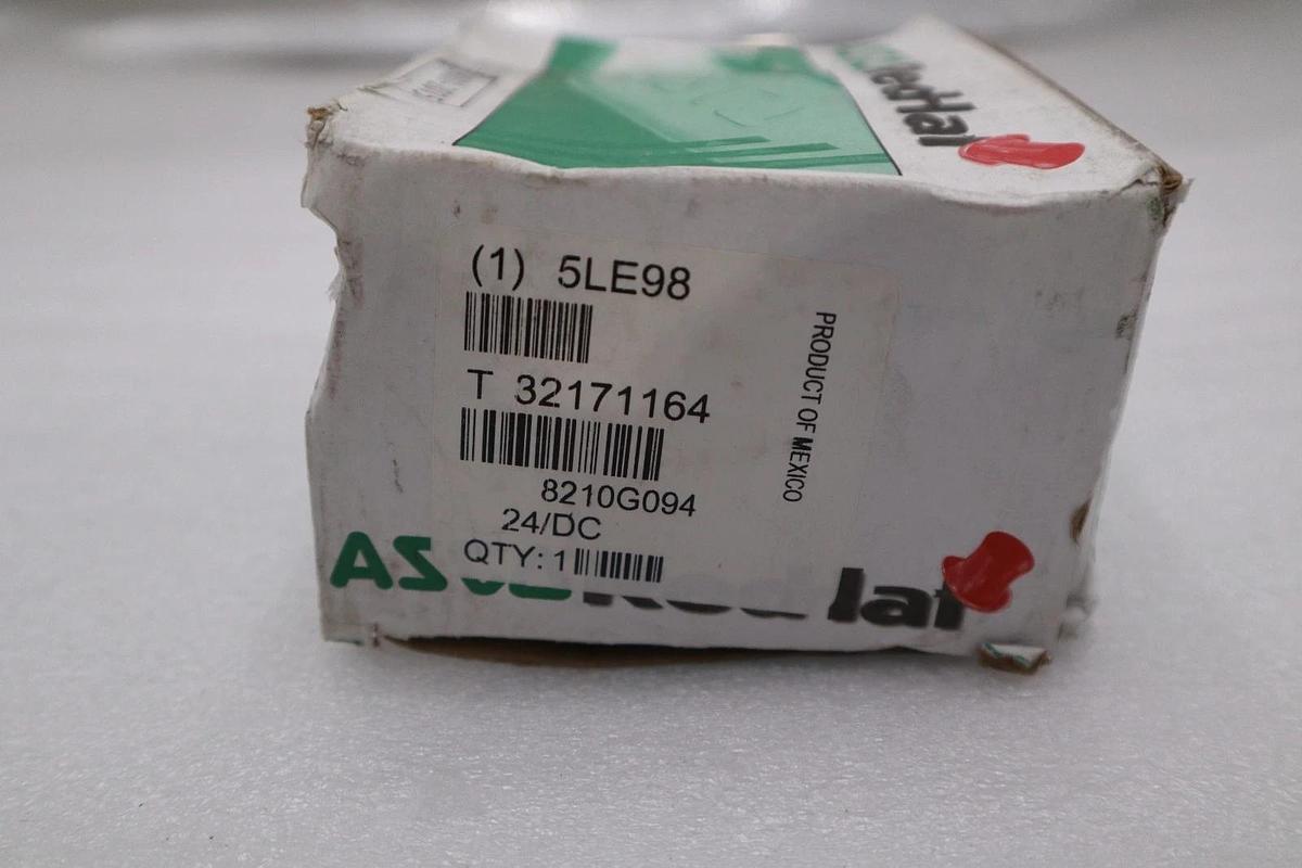 Used REDHAT 8210G094/ 5LE98 Solenoid Valve Brass NC Air Inert Gas 24 DC STOCK H1593