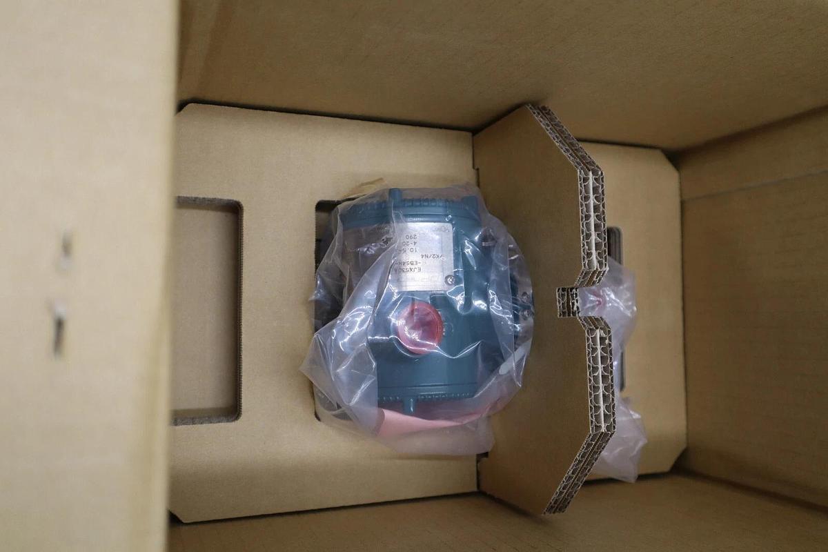 NEW YOKOGAWA EJX530A-EBS4N-012EN/FF1/D1/K2/N4 PRESSURE TRANSMITTER STOCK G100