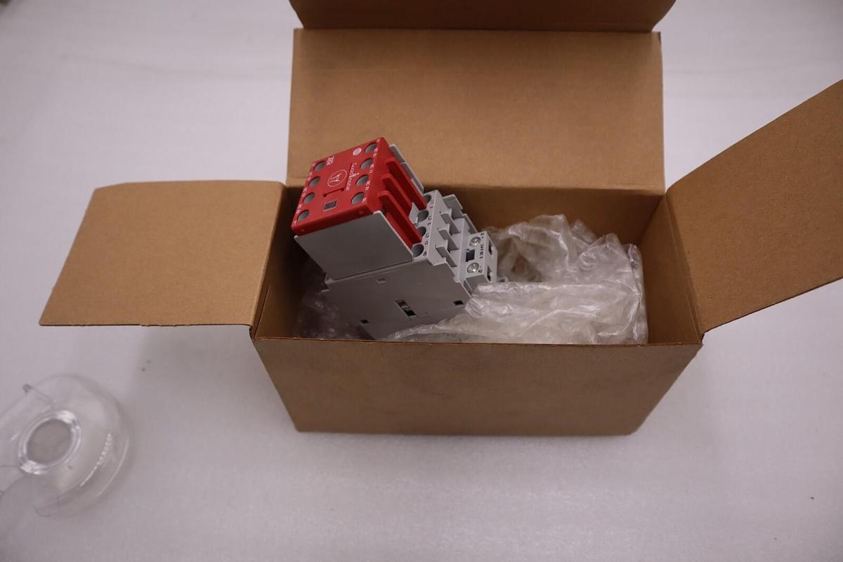 NEW ALLEN BRADLEY 100S-C09EJ14C SER. A 24VDC SAFETY CONTACTOR STOCK H211A