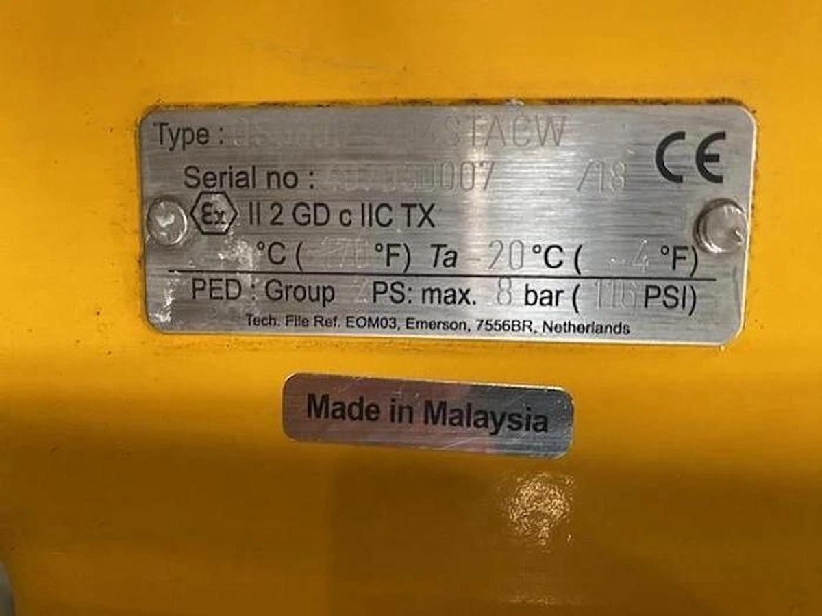 Used EMERESO FIELDQ TYPE OSO6OO-004STACW ACTUATOR WITH 4" BALL VALVE