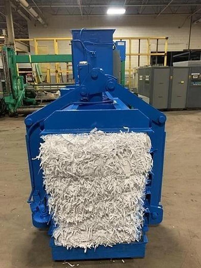 Used C&M HORIZONTAL OPEN END HORIZONTAL BALER MODEL 3430-0E56 30 HP