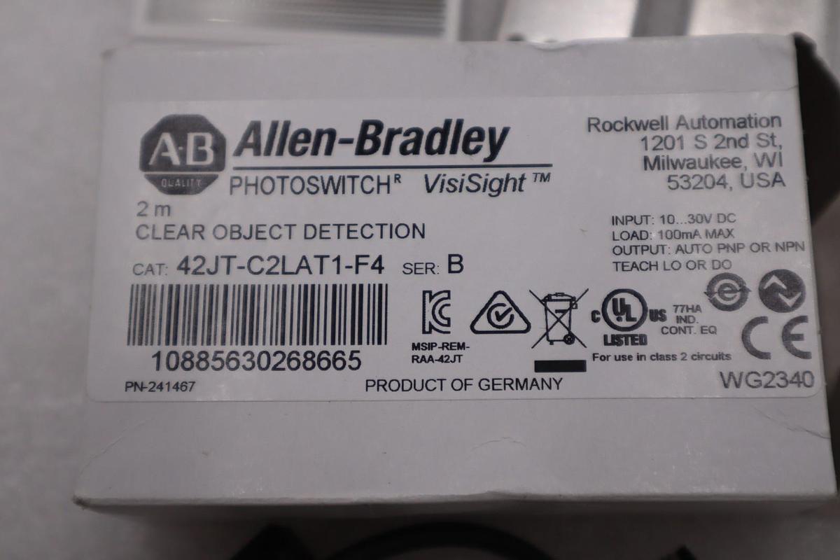 Allen Bradley 42JT-C2LAT1-F4 PHOTOELECTRIC SENSOR 42JT CLEAR OBJECT STOCK H1021A