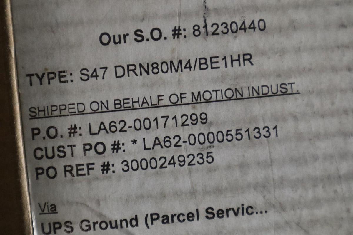 NEW Sew Eurodrive S47 DRN80M4/BE1HR Helical Worm Gearmotor STOCK HS-2