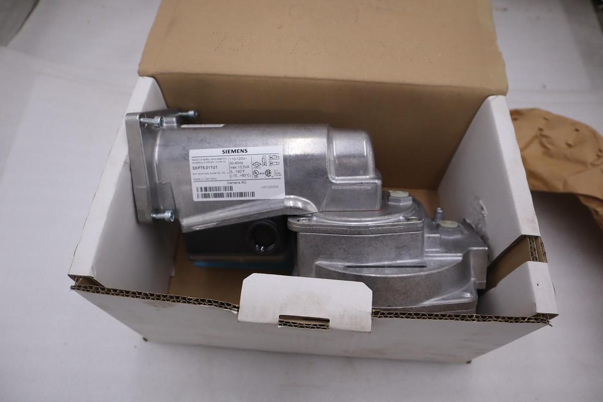 Used SIEMENS SKP75.011U1 Air/Gas Ratio Controlling Valve Actuator STK GF997