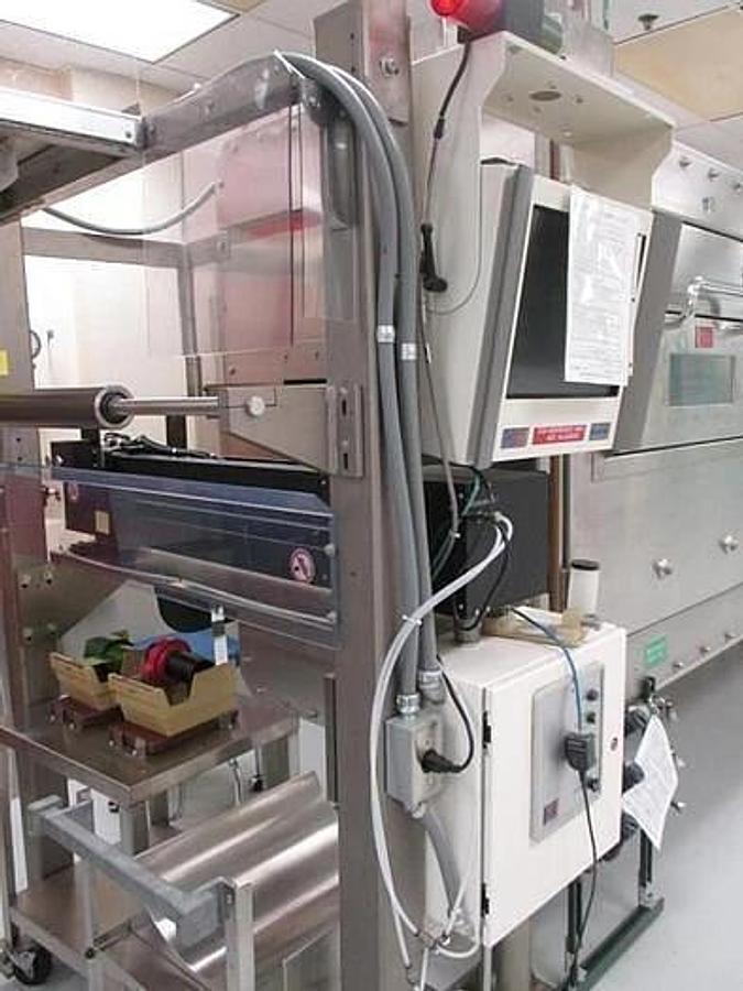 Used 14" WIDE STAINLESS STEEL FLOATATION DRYER SECTION - 30FT LENGTH - 400 DEGREES