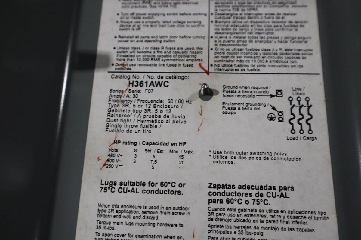 Used NEW SQUARE D H361AWC FUSIBLE SAFETY RECEPTACLE SWITCH 30AMP STOCK H716