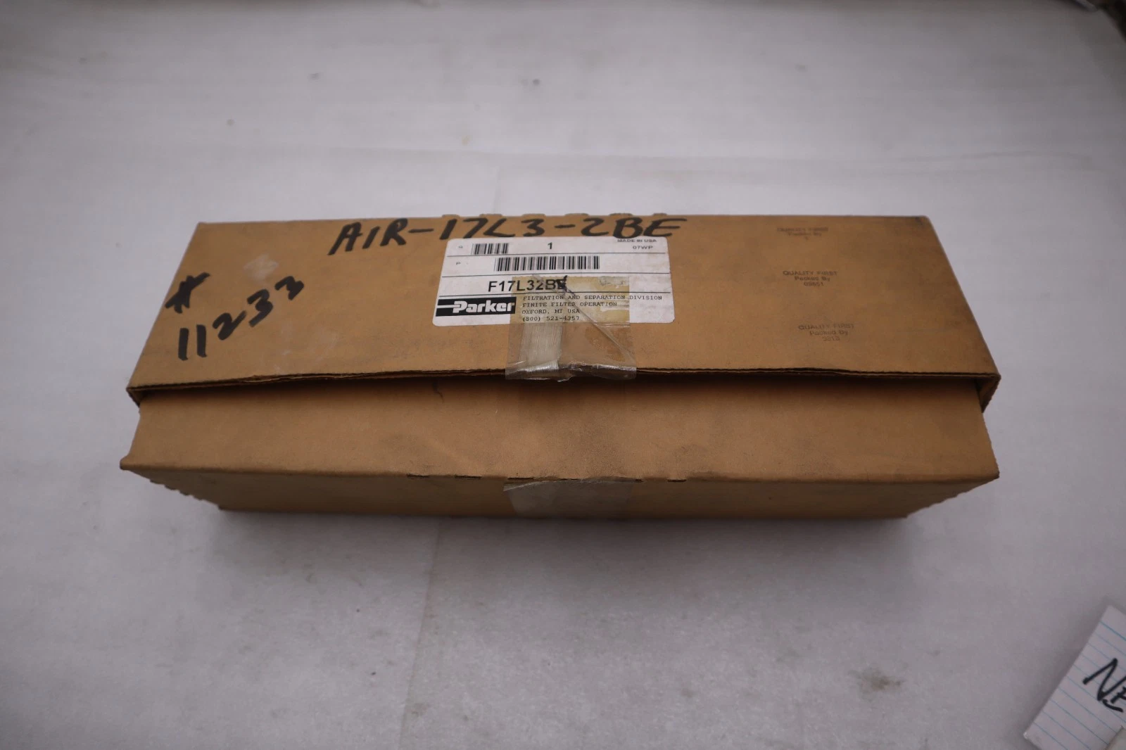 Parker 17L32BE LUBRICATOR POLYCARBONATE BOWL - STOCK GF222A