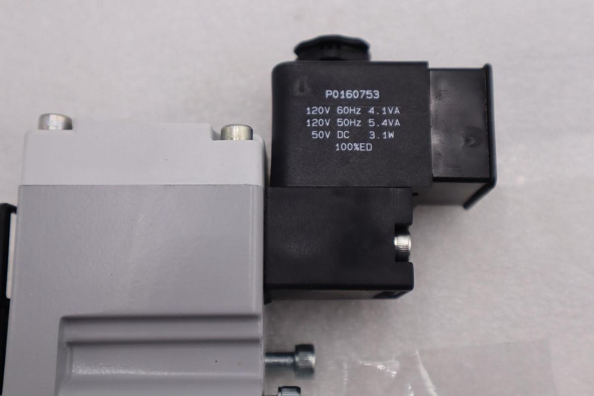 PARKER 145PSIG 120/60VAC 4:1VA PNEUMATIC SOLENOID VALVE NIB H11WXBBL53C STK L538