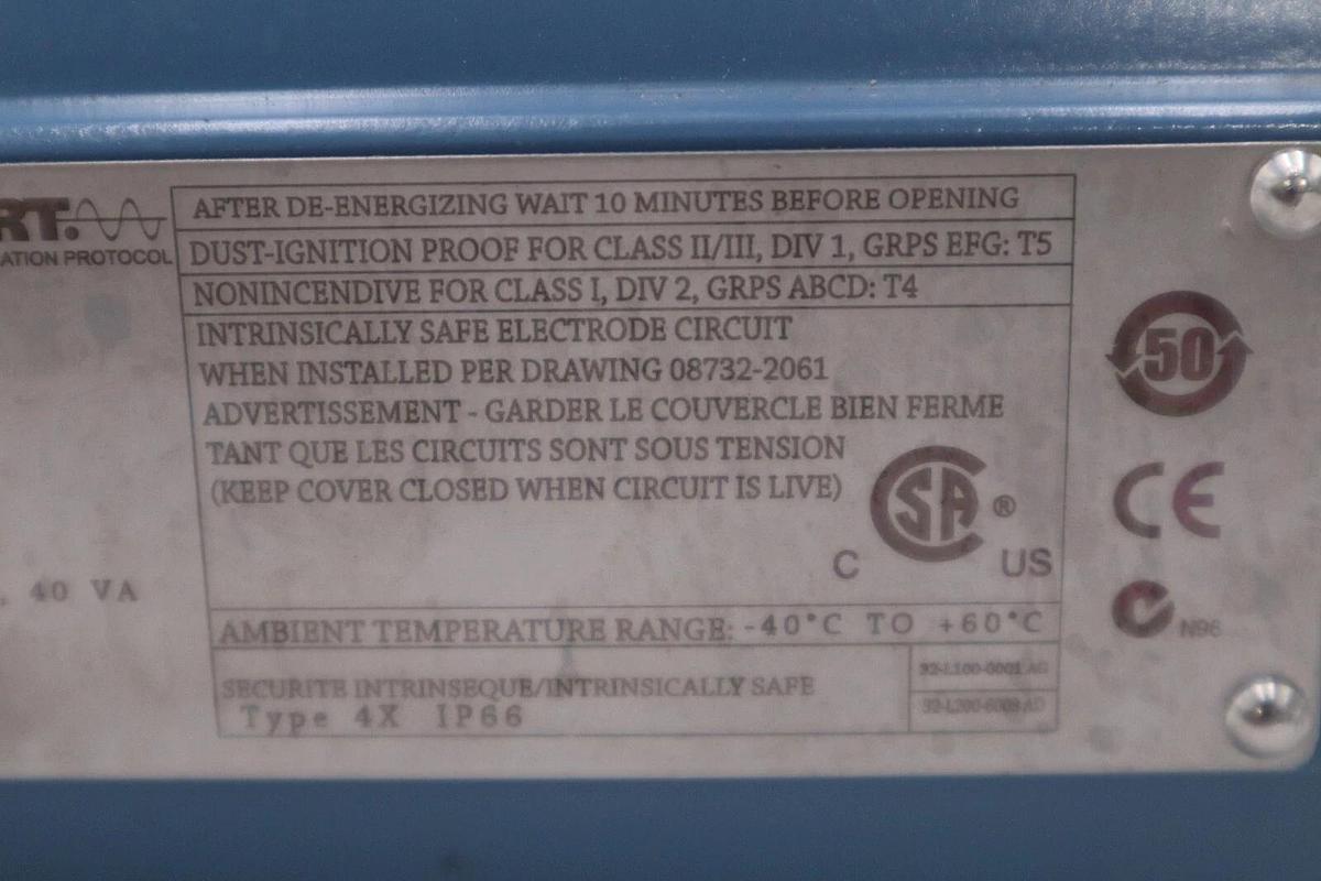 ROSEMOUNT TRANSMITTER MODEL C1151GP3E12M1B1C6 NEW UNIT STOCK 5589A