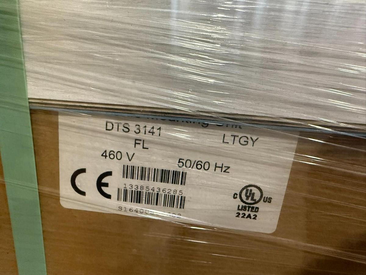 Pfannenberg DTS 3141 SIDE MOUNTING 230V 1PH, 2047/4500 BTUh Cooling Unit NEW