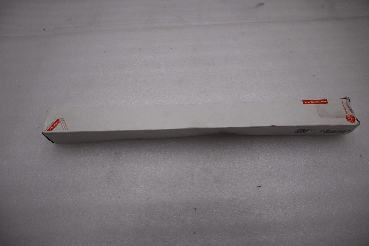 Used IFM EFECTOR SF6200 SFG10ABB FLOW SENSOR D10 PROCESS CONNECTION STOCK H1280A