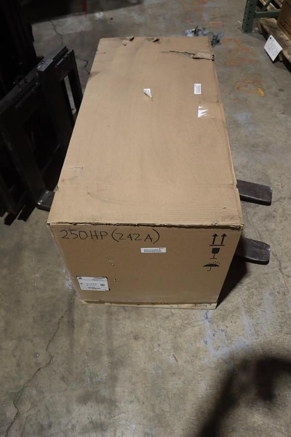Allen Bradley 20G1ANE242JN0NNNNN PowerFlex 755 250 HP DRIVE 600 VAC STOCK SGF-2