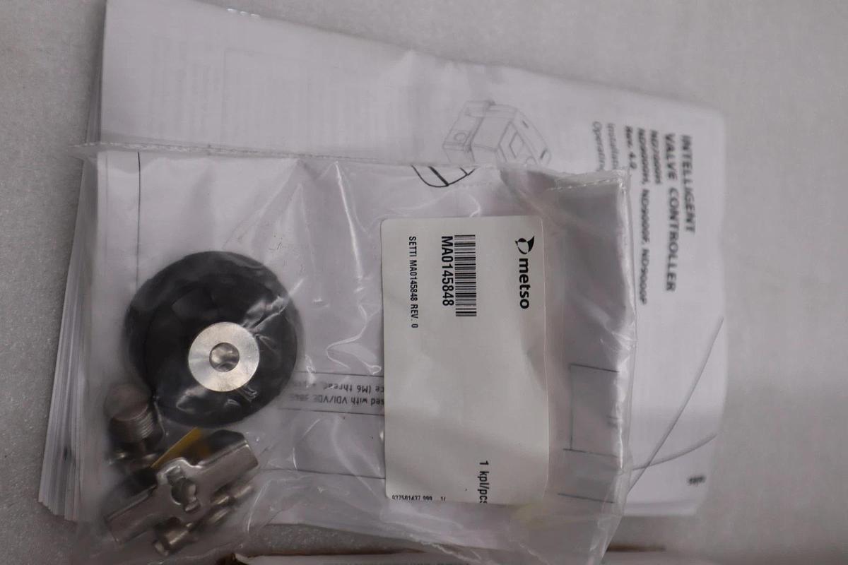 Used NEW IN BOX METSO ND9103HN-CE07 VALVE POSITIONER 30VDC 20-115PSI ND9103HN