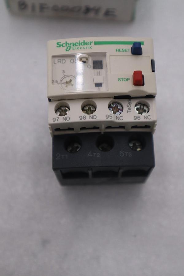 Used SCHNEIDER TELEMECANIQUE LRD08 STOCK #G-43B