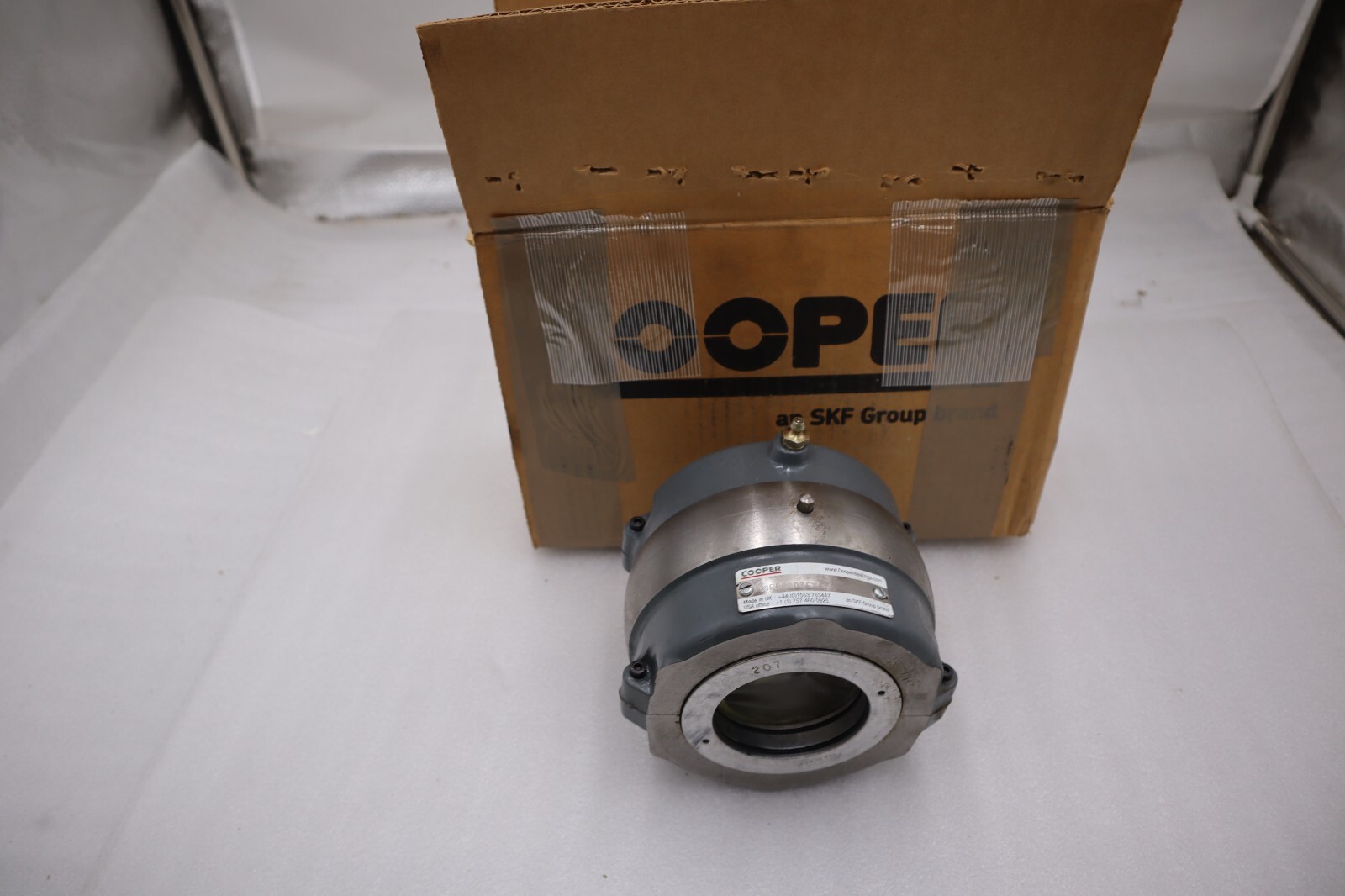 Used 01EBC207EXAT - Cooper Bearing SKF NEW STOCK H811