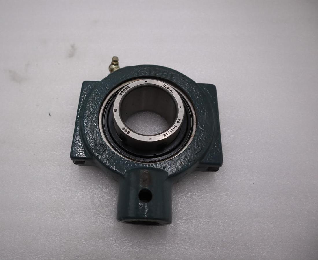 Used Dodge SC 1-11/16-209 W/ 461281 Coupling Bearing -NEW - STOCK H1337