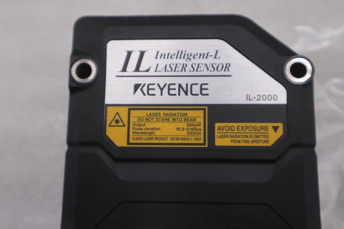 New Box Keyence IL-2000 IL2000 Laser Sensor 1000 to 3500MM Measuring Distance