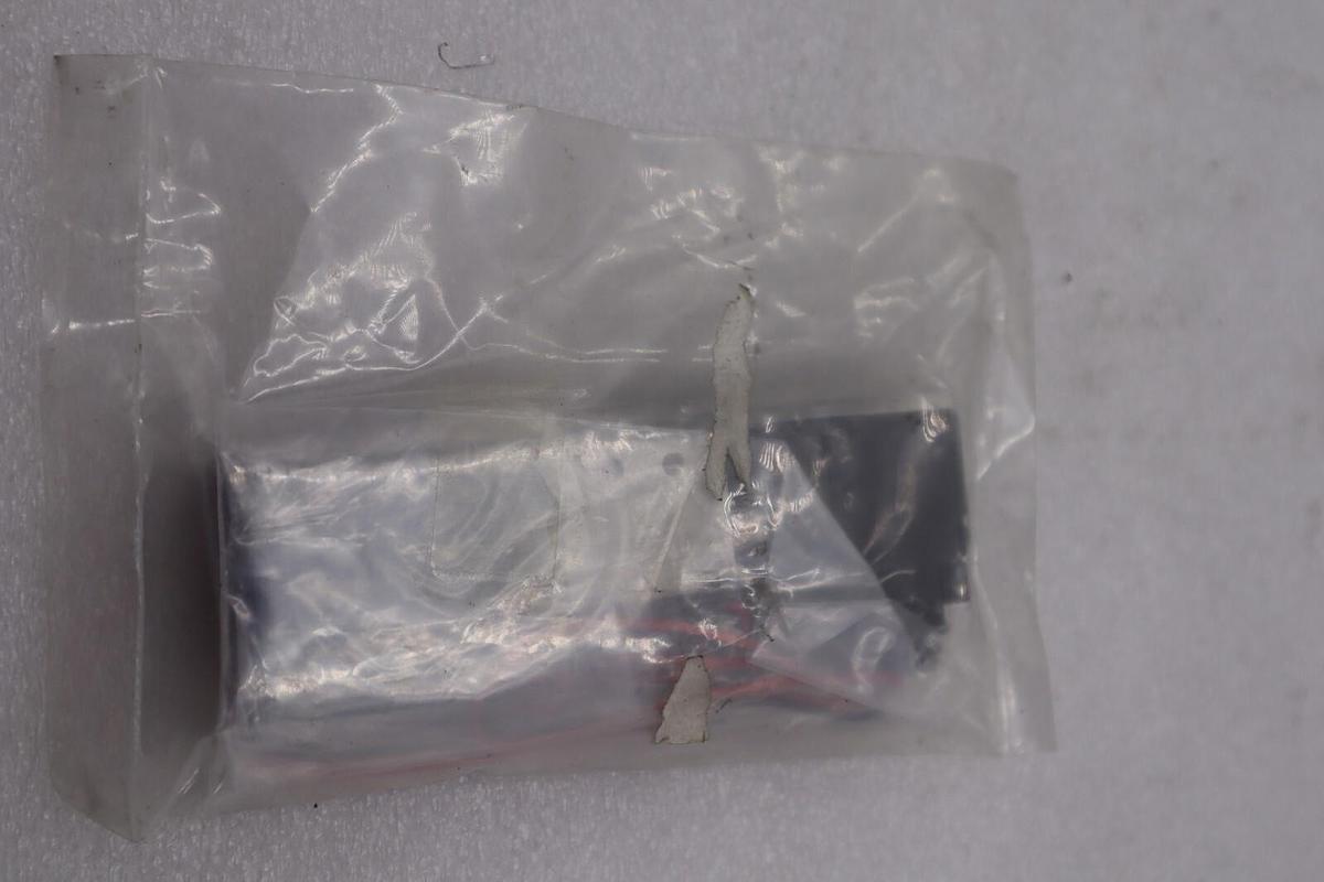 Used varian solenoid koganei a110-4e2-83-psl-3l new no box stock K-1855