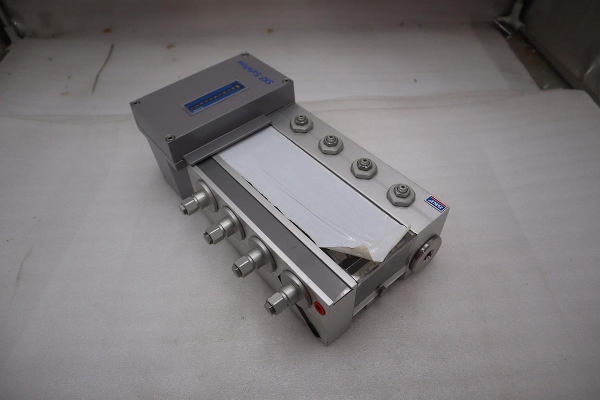 SKF 13129072 SF15A-04-UA-BSC FLOWMETER NEW IN BOX STOCK GF-1031