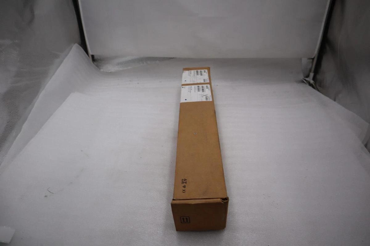 Used Emerson Rosemount Temperature Sensor R-214C*31132220 214CRTSMB1S4E0077LXW #5905