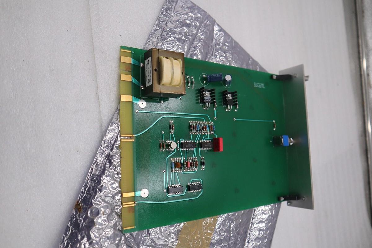Used NEW ELECTRO-FLYTE 12M02-00011-00 REGULATOR CARD STOCK 5628A
