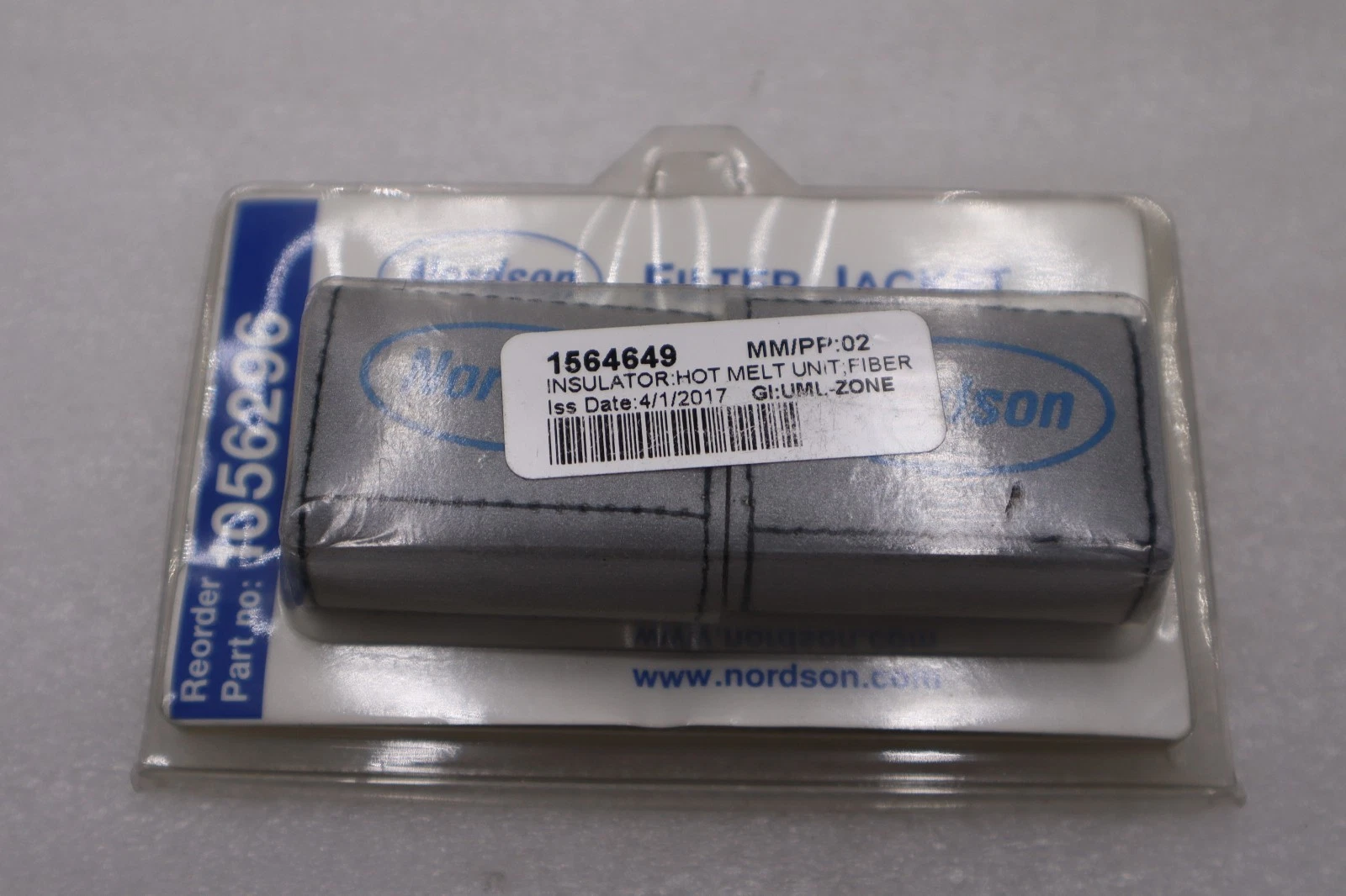 Used LOT OF 3 -- NEW Nordson 1056296 Filter Jacket STOCK H1011A